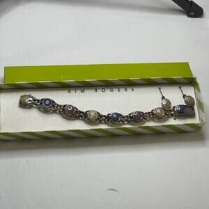 Kim Rogers signed bracelet costume jewelry pre-owned but boxes faux jewels